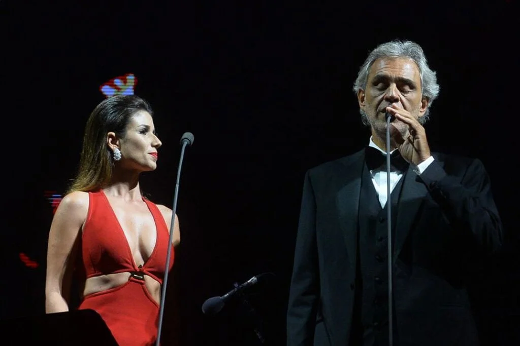 SOPRANO DE BOCELLI DESMENTE PAULA FERNANDES: ELA NÃO SABIA A MÚSICA.