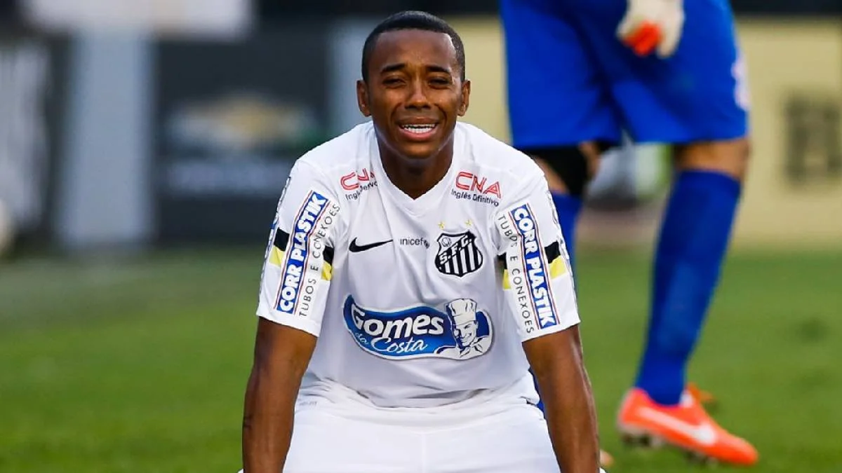 Robinho preso estupro
