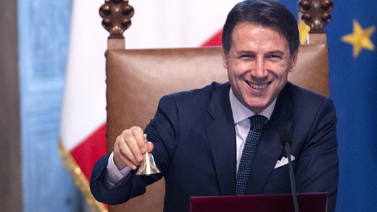 Italianos contra las elecciones