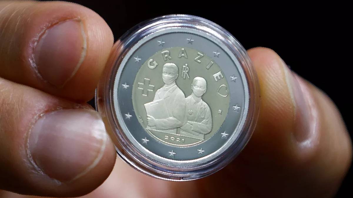 health professionals commemorative coin