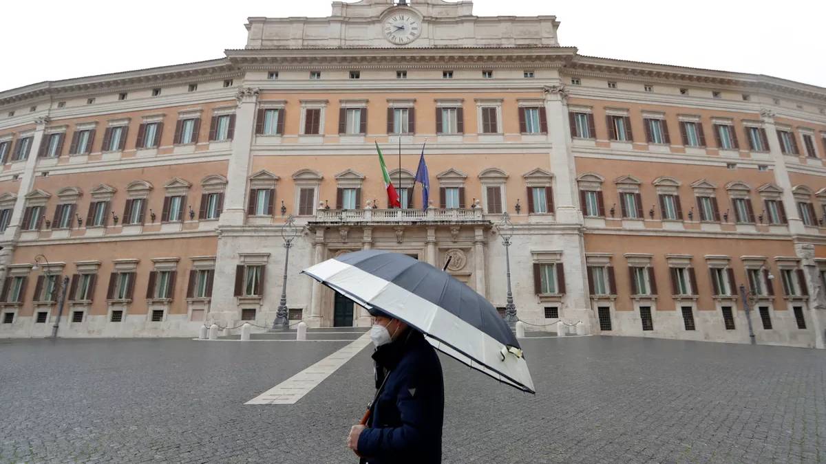 Italia vuelve al confinamiento