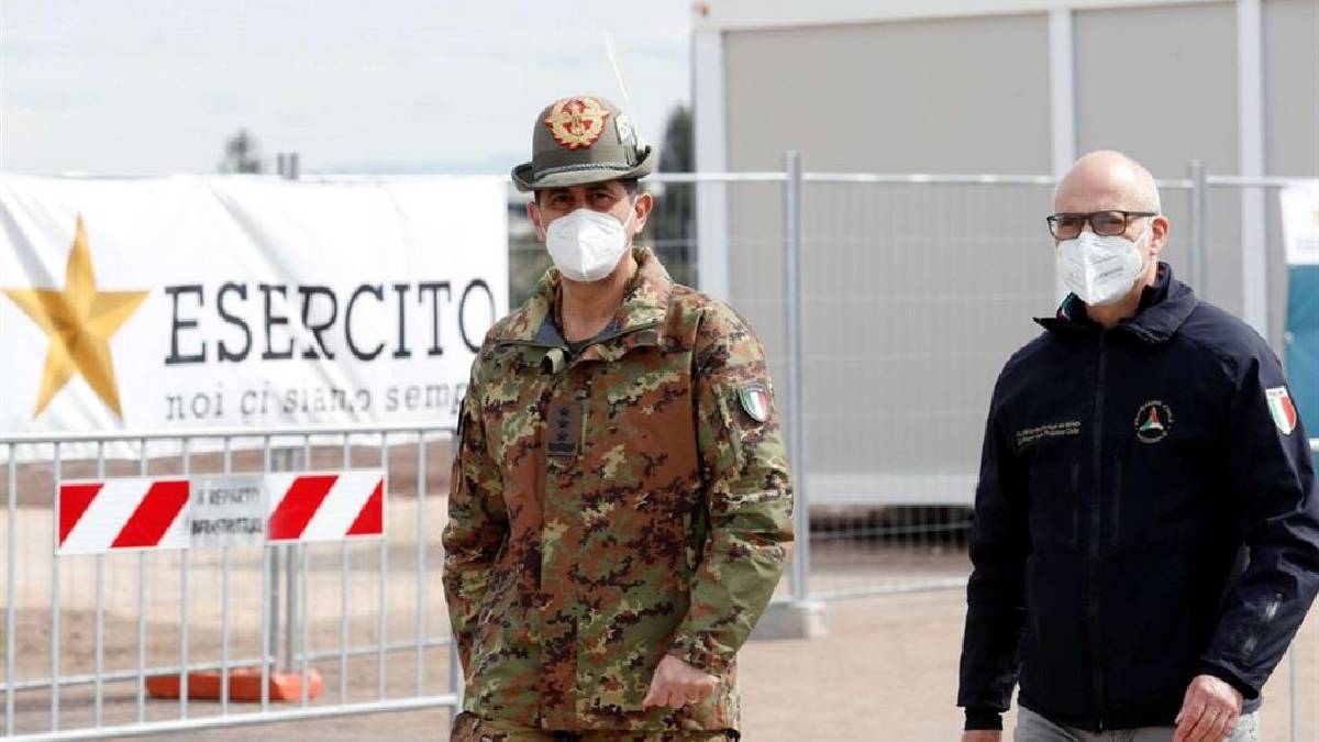 Los italianos estarán vacunados en julio