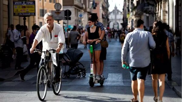 Italien setzt die Verwendung von Masken aus