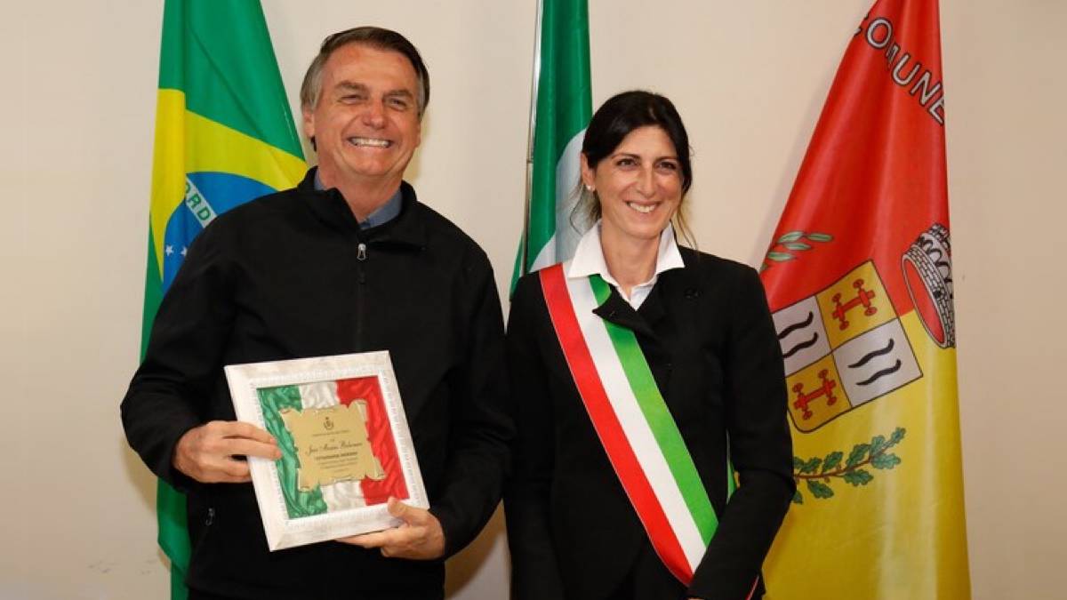Cidadania honoraria de Bolsonaro italia