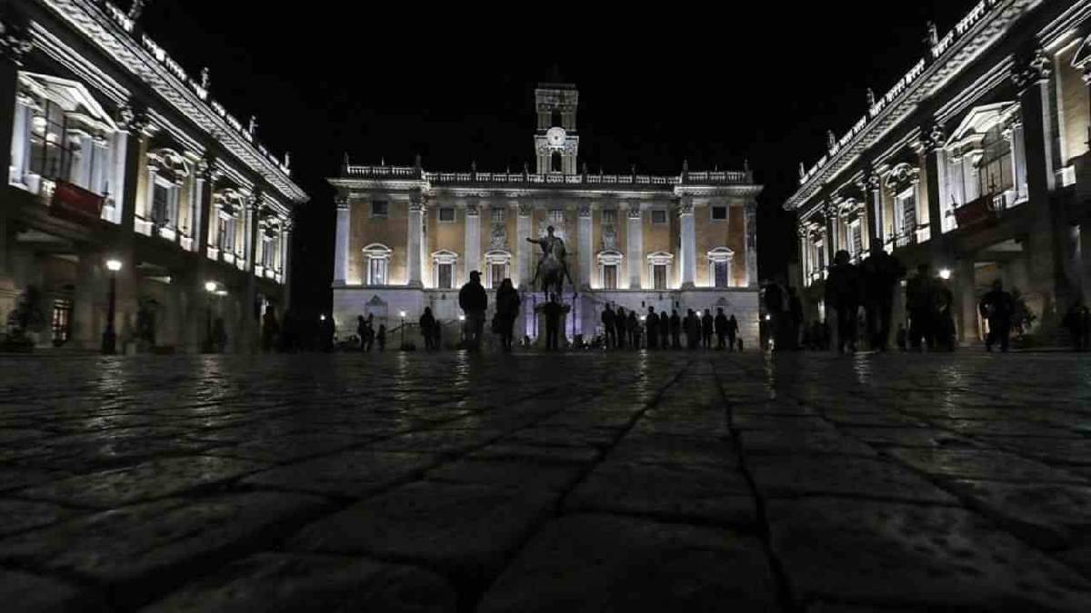 Italien schaltet das Licht aus