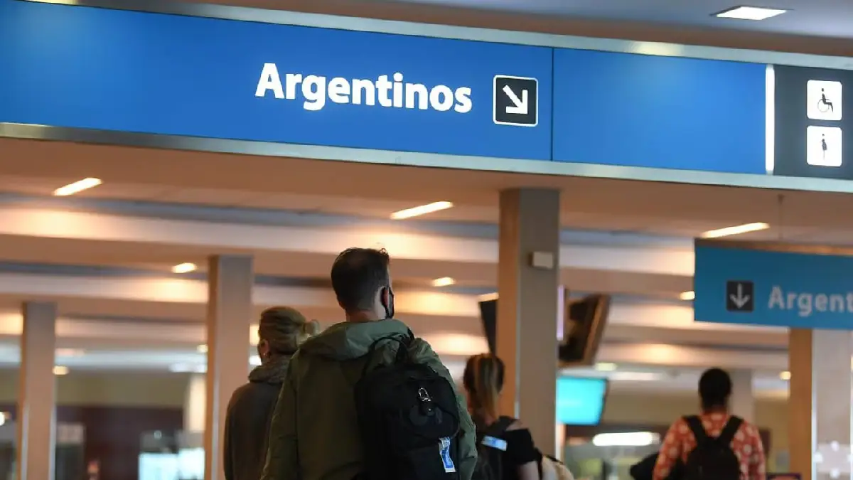 Argentina exodus