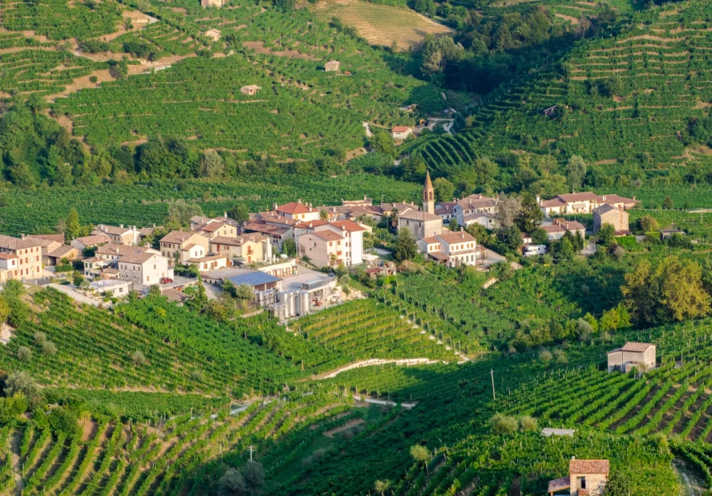 Vilarejo entre Conegliano e Valdobbiadene | Foto: DespositPhotos