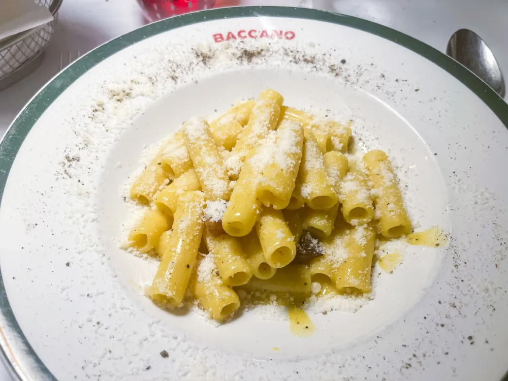 Carbonara, do restaurante Baccano, no centro de Roma | Foto: Reprodução 