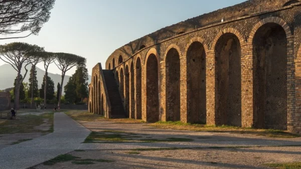 Russell Crowe se apresentará no anfiteatro de Pompeia.