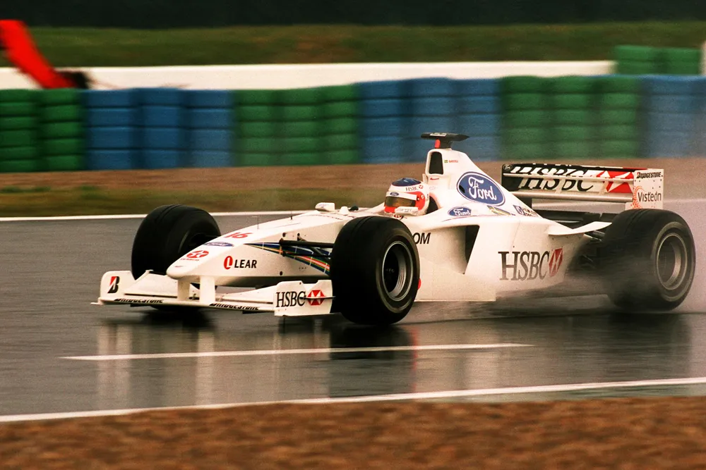 Rubens Barrichello acelera Stewart-Ford no circuito de Magny-Cours em 1999 — Foto: Getty Images