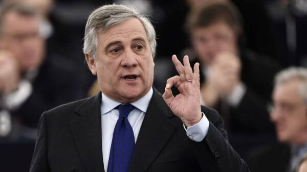 Tajani cidadania italiana netos