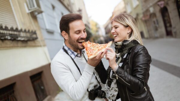 60% dos italianos associam pizza a uma história de amor