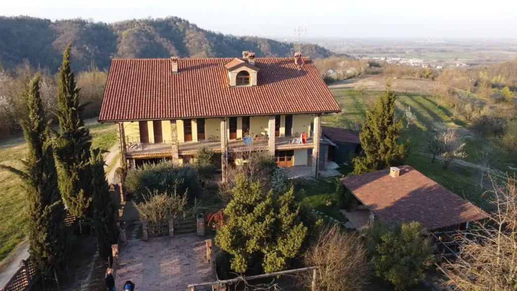 Cascina Colombaro: Hotel rural foi utilizado para fraudar a residência em processos de cidadania italiana, segundo a promotoria | Foto: Trip Advisor 