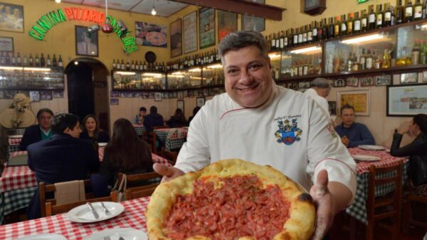 A Castelões Cantina e Pizzaria, conhecida por ser a pizzaria mais antiga do Brasil em funcionamento, completa 100 anos | Foto: Revista Menu/Mauro Holanda