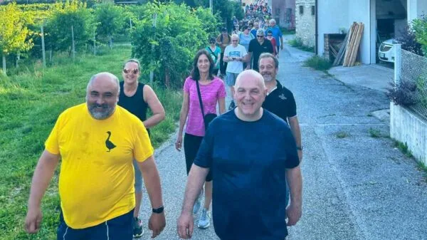 Italienischer Bürgermeister mobilisiert Stadt, um Gewicht zu verlieren und die Gesundheit zu verbessern | Foto: Facebook / Nuova Civica Valdobbiadene