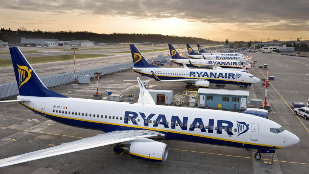 Ryanair devolve €1,5 milhão a passageiros após polêmica sobre taxas de check-in | Foto: RTP 