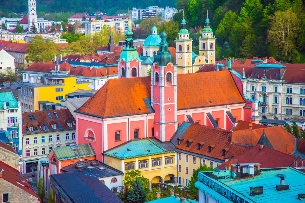 Ljubljana, a charmosa capital da Eslovênia, um destino único na Europa Central | Foto: Depositphotos