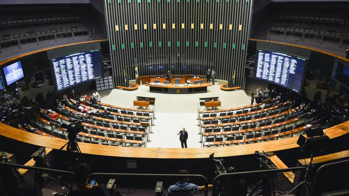 Câmara dos Deputados vota acordo para conversão de carteiras de habilitação entre Brasil e Itália | Foto: Agência Câmara