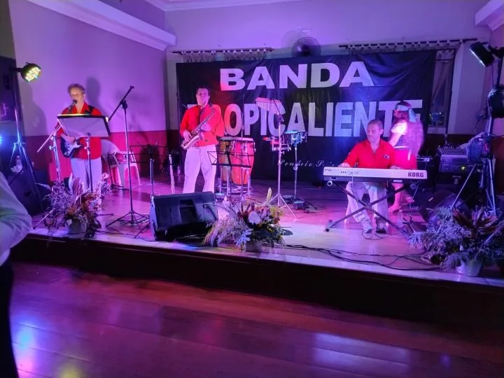 No último sábado, 30 de novembro, o Circolo Italo-Brasiliano XV de Novembro di Itapira, no Interior de São Paulo, proporcionou uma noite memorável de celebração, cultura e união durante o Jantar Dançante do Imigrante Italiano.