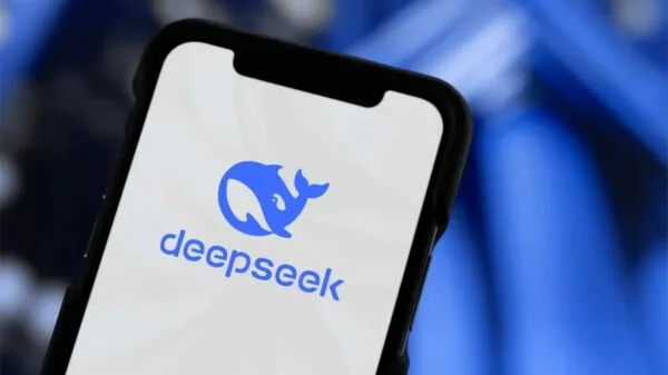 DeepSeek AI-Bildschirm wird auf einem Mobiltelefon angezeigt | Foto: X Screengrab