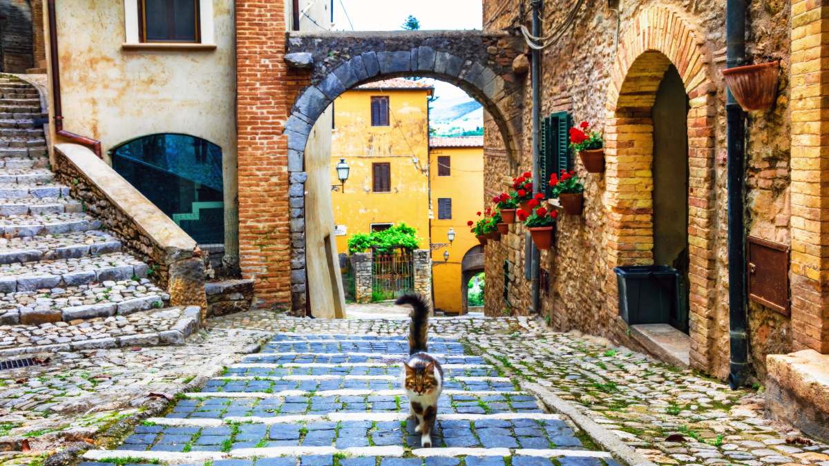 Centro histórico de Casperia, pequena cidade na província de Rieti, conhecida por sua beleza e tranquilidade | Foto: Depositphotos