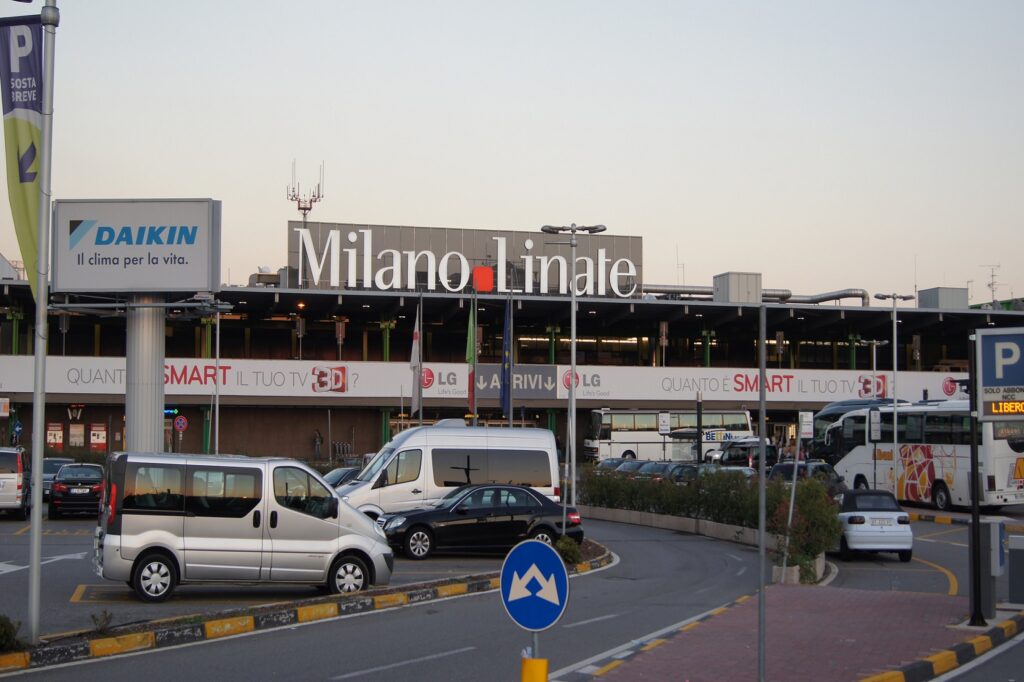 Aeroporto de Milão-Linate, um dos hubs afetados pelo acordo entre Lufthansa e UE