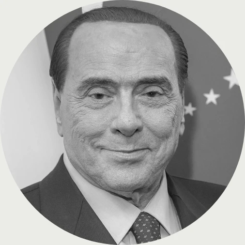 Silvio Berlusconi (2001–2006)
5 anos consecutivos.