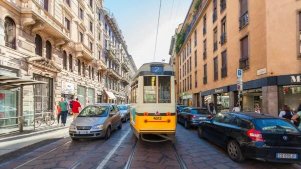 Milão tem 1,4 milhão de habitantes; um em cada cinco não possui cidadania italiana e Dergano se destaca como o bairro mais jovem | Foto: Depositphotos
