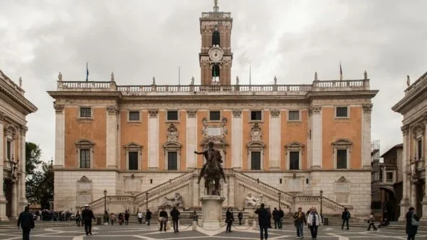 Em Roma, cidadãos enfrentam atrasos, perda de documentos e descaso dos órgãos públicos, vivendo uma verdadeira saga burocrática para emitir certidões essenciais | Foto: Wikipedia
