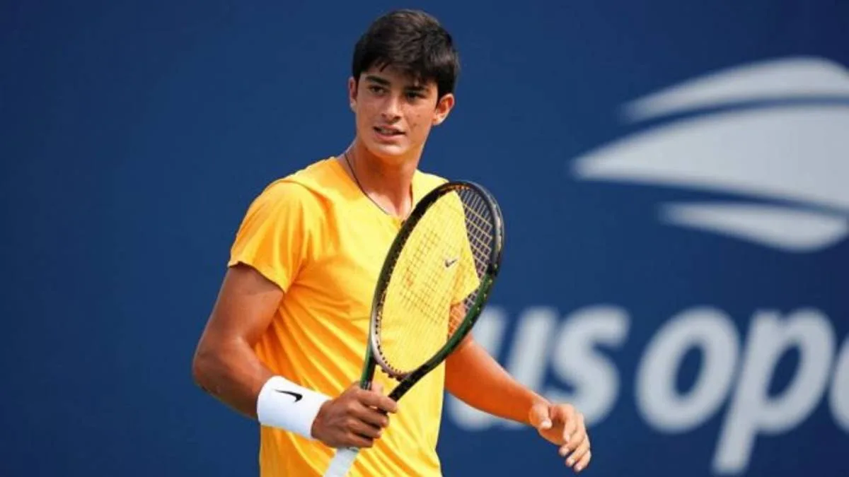 Federico Cinà, de 17 anos, é acompanhado com atenção na Europa.