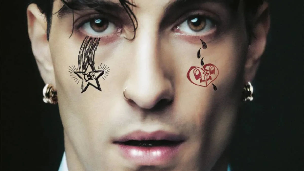 'Funny Little Fears' destaca versatilidade do artista.