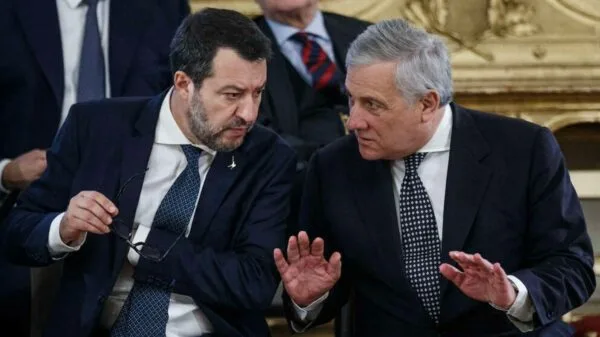 Crise na coalizão italiana: Lega e aliados divergem sobre nova lei da cidadania| Foto: Unita