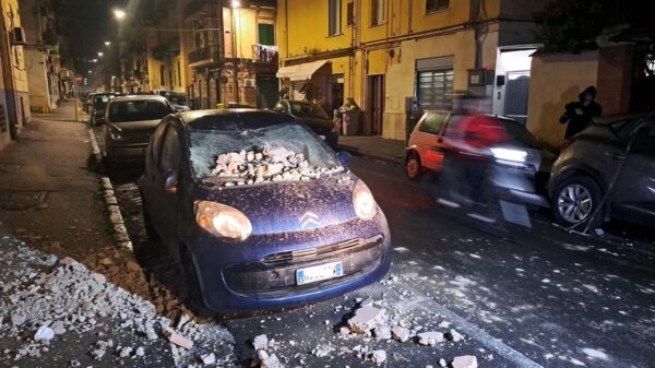 4,4 magnitude earthquake hits Naples and Campi Flegrei, causing panic and minor damage