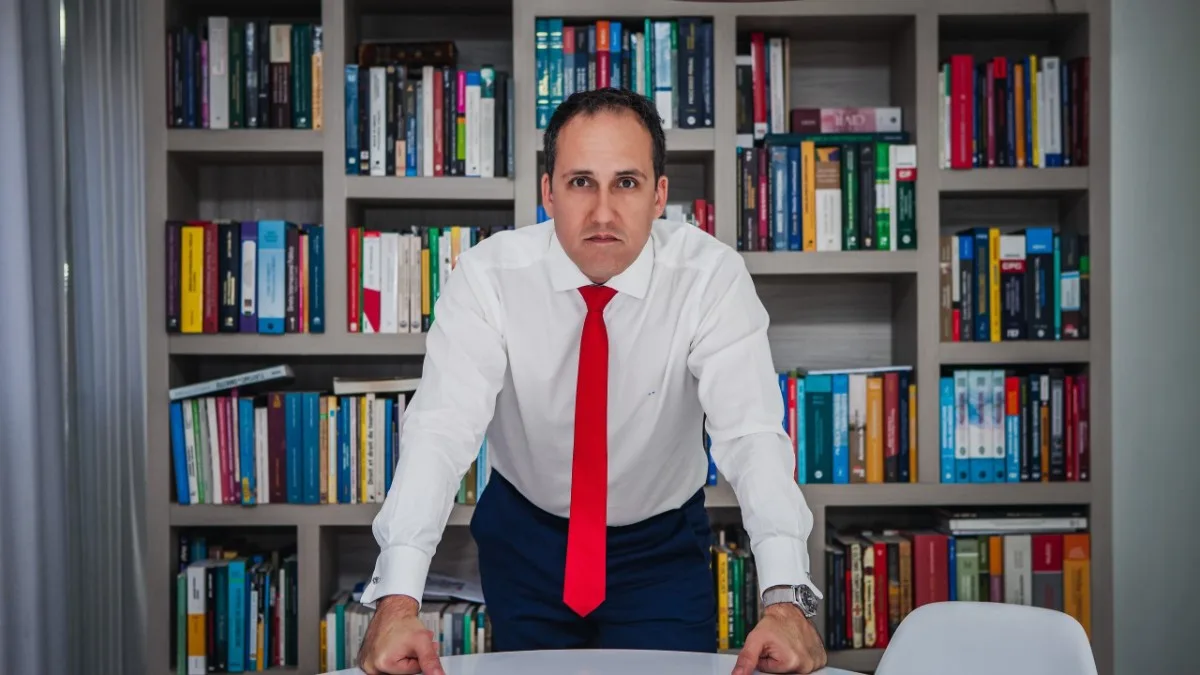 Jurista afirma que o decreto representa o “assassinato” do jus sanguinis, base da cidadania italiana | Foto: LinkedIn/Rui Badaró