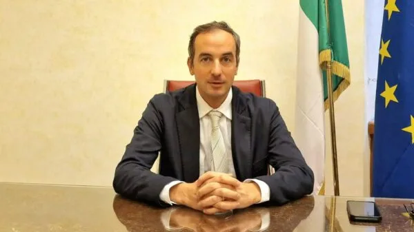 Senador Mario Borghese: apresentou duas emendas para corrigir decreto sobre cidadania italiana | Foto: Divulgação