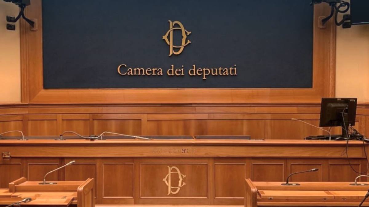 Foto ilustrativa de una audiencia en la Cámara de Diputados italiana, donde tienen lugar los debates y votaciones del decreto | Foto: Divulgación