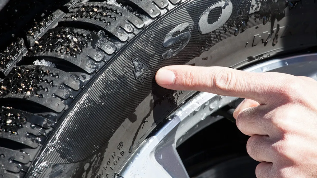 Itália exige troca de pneus de inverno no verão