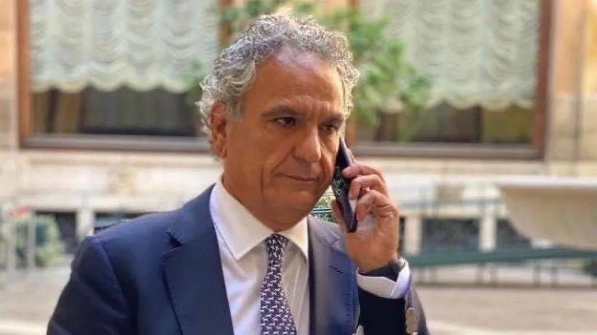 Nicola Carè, deputado eleito pela circunscrição do exterior, durante discurso na Câmara dos Deputados | Foto: Divulgação