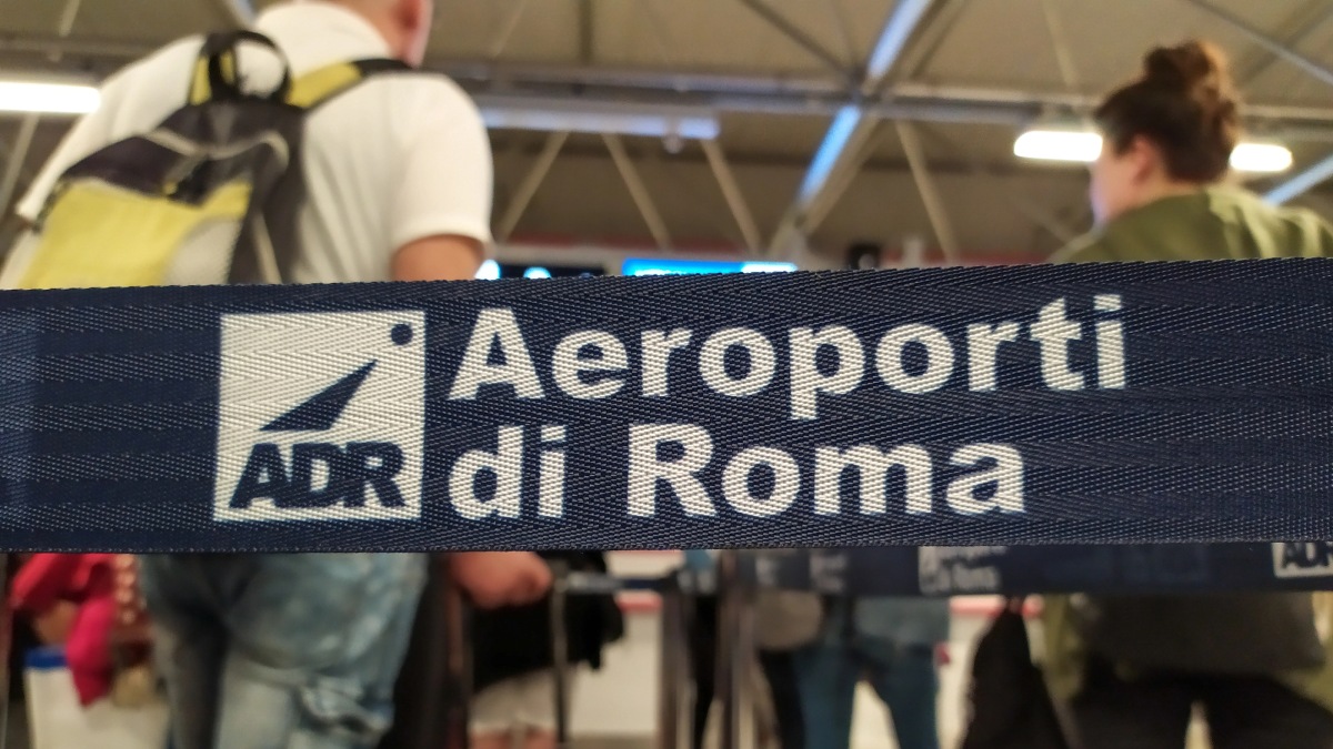 Überschreitung der Aufenthaltsdauer in Italien: Geldstrafen, Abschiebung und Regeln des Schengen-Raums | Foto: Depositphotos