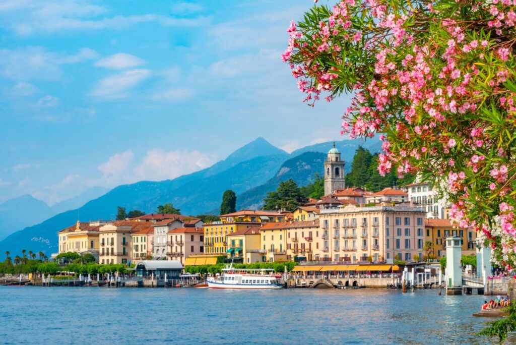 Vista de Bellagio, às margens do Lago de Como, um dos destinos mais procurados por brasileiros que buscam tranquilidade e beleza natural no norte da Itália