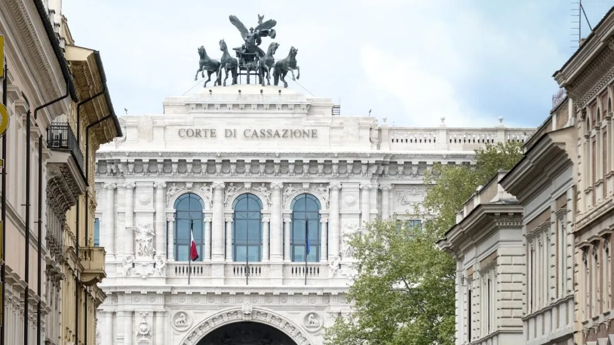 Cassazione contesta decreto Segurança e reforça vigilância sobre abusos legislativos | Foto: La Presse