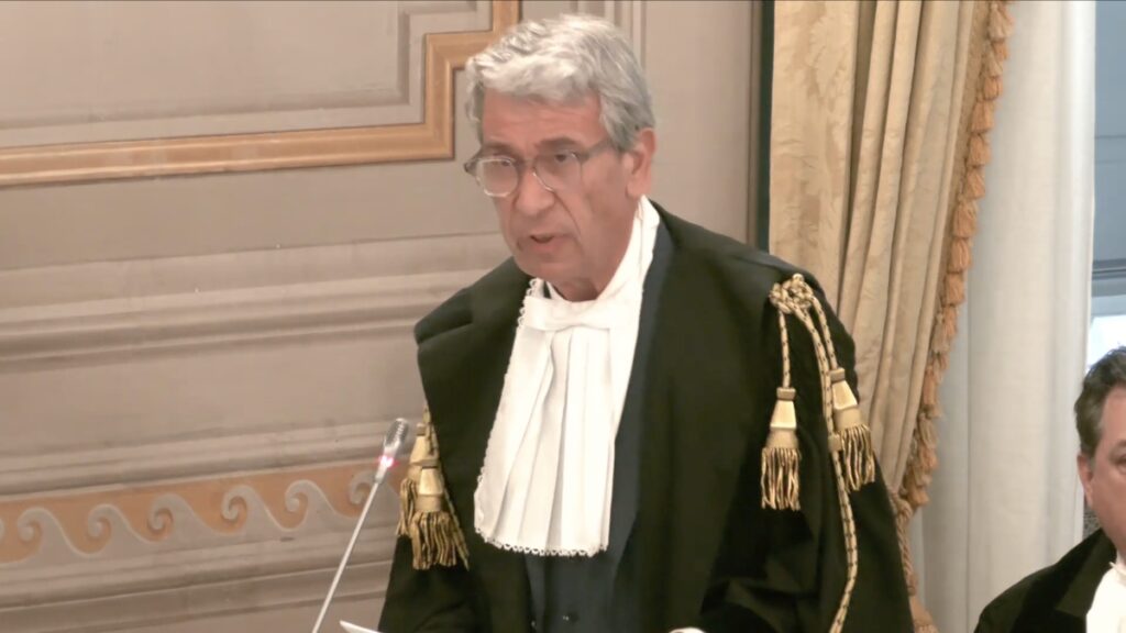 O advogado Antonio Cattaneo apresenta argumentos técnicos contra a retroatividade da Lei 74/2025 e em defesa dos direitos constitucionais dos descendentes de italianos | Foto: Reprodução