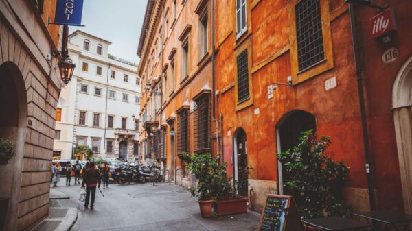 Aluguel em Roma varia conforme o bairro: imóveis no centro podem custar o dobro do valor de regiões periféricas | Foto: Depositphotos