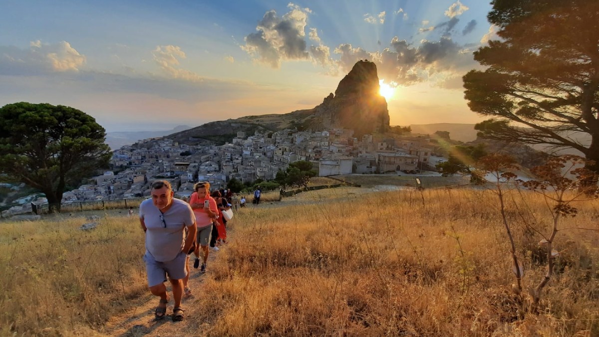 Turismo em vilarejos sicilianos cresce 7% com experiências culturais e retorno de jovens à região | Foto: italeasicilia