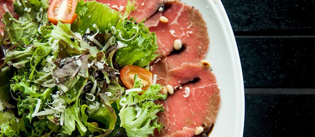 O que comer no Vêneto: carpaccio