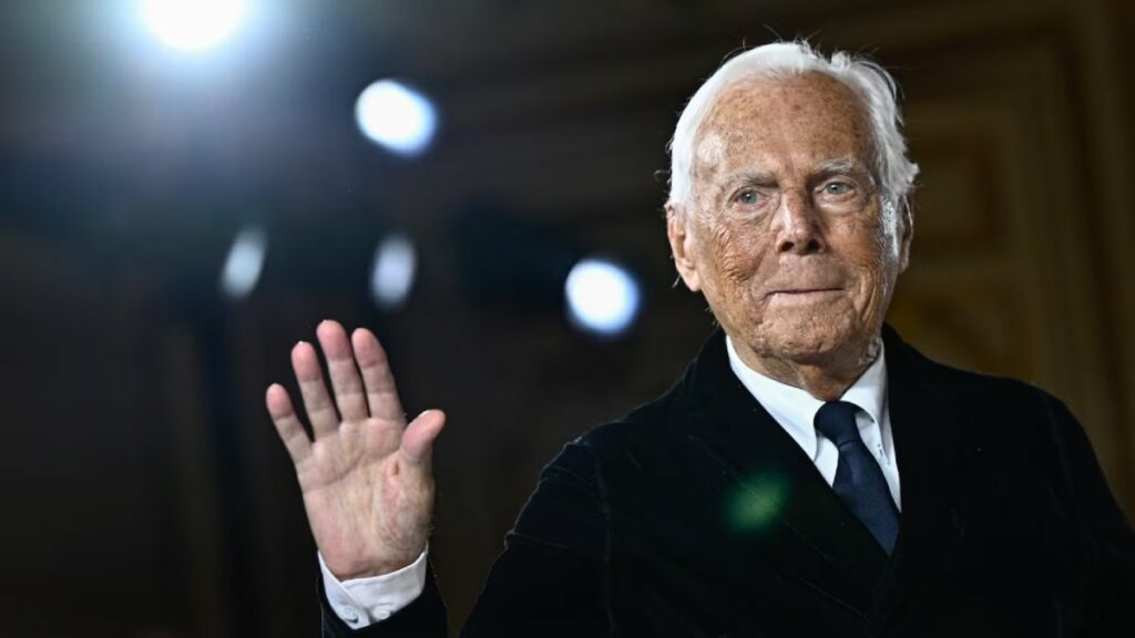 Morre Giorgio Armani, mestre da alfaiataria italiana, aos 91 anos