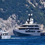 O iate Seven Seas, de Steven Spielberg, ancorado em Portofino, foi base para a estadia do casal Obama.