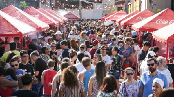 Últimos dias da Festa de San Gennaro, na Mooca. Evento gratuito reúne gastronomia italiana, shows e ações sociais até domingo, 5 de outubro.