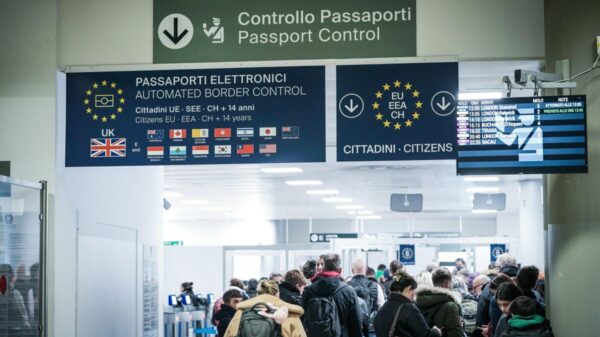 Carimbos se vão, mas as memórias permanecem no passaporte do tempo