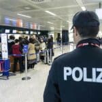 Homem foi preso após exames revelarem cápsulas de cocaína em seu organismo